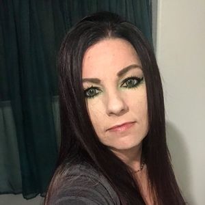 Meet your Posher, Stacy